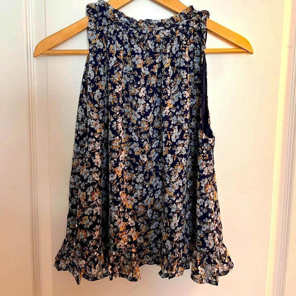 Riley & Rae Women’s Floral Sleeveless Top Size-Small